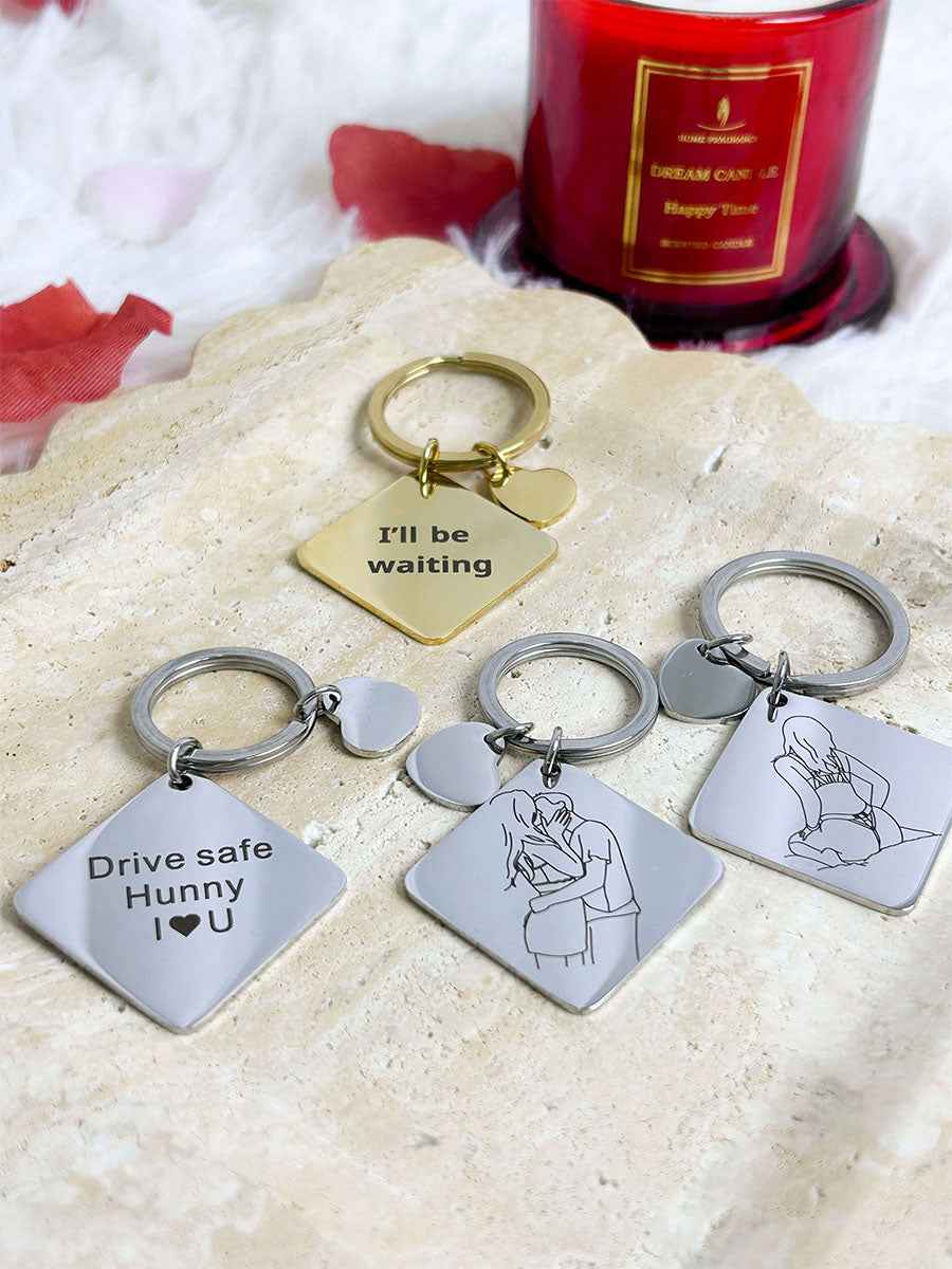 Personalized Photo & Text Keychain - Custom Outlined Line Art Keychain - CustomLove