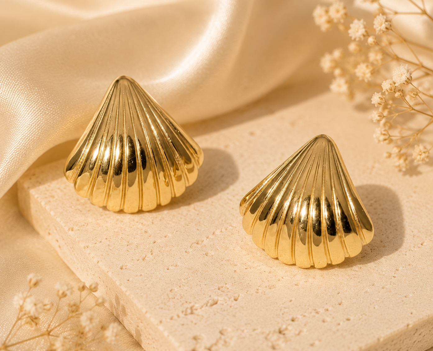 Minimalist Textured Stud Earrings for Women - CustomLove