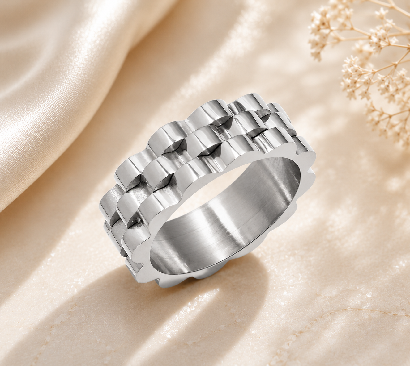 18K Gold Plated Stainless Steel Presidential Link Ring for Women - CustomLove