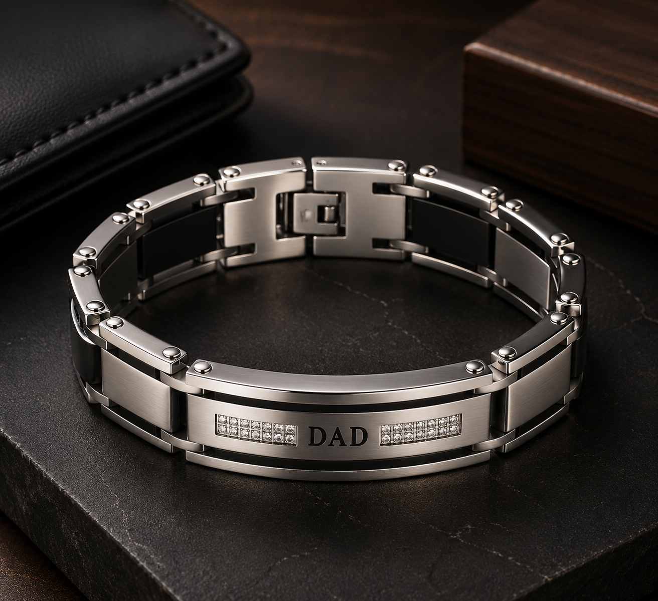 Stainless Steel Dad Link Bracelet for Men – Father's Day Keepsake