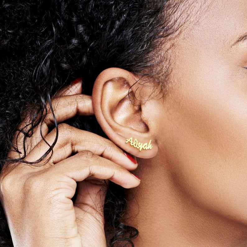 Personalized Name Earrings - Stylish & Unique Gift - CustomLove