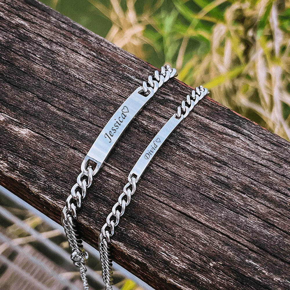 Personalized Bracelet Set – Eternal Rose Box with Engraving