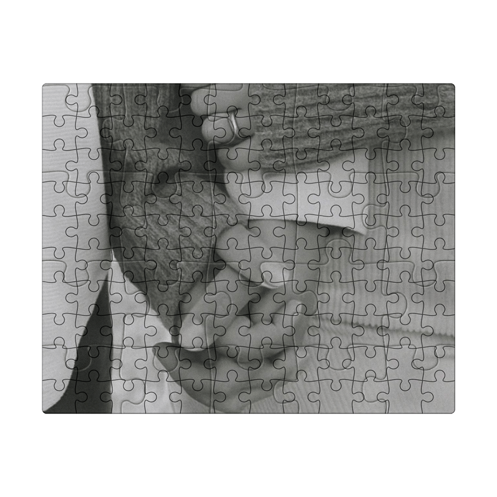 Customized photo puzzle