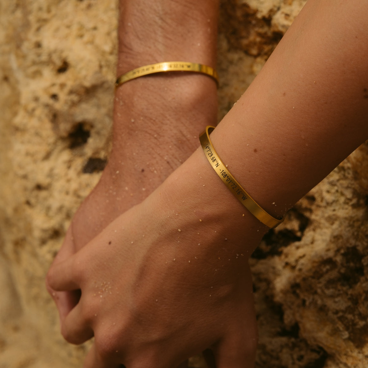 Personalized Hand Cuff-CustomLove