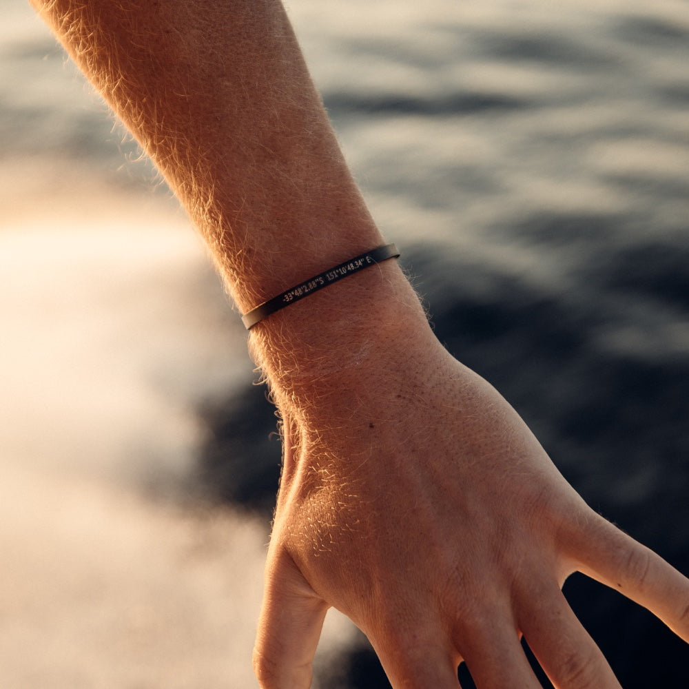 Personalized Hand Cuff-CustomLove