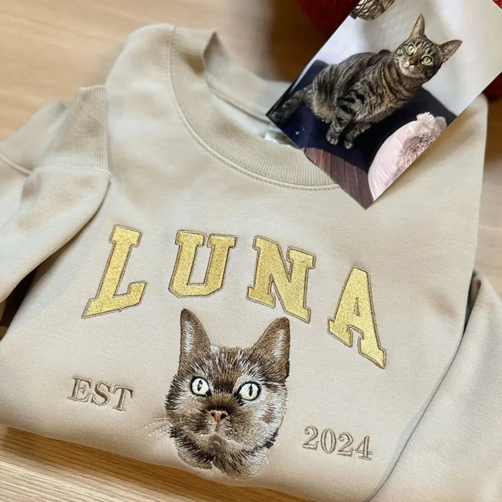 Personalized Embroided Sweatshirt with Pet Portrait-CustomLove