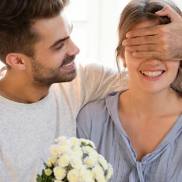 Why Personalized Gifts Make the Best Romantic Couple Gifts