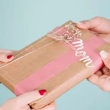 The Art of Connection: Why Personalized Gifts Online Make All the Difference