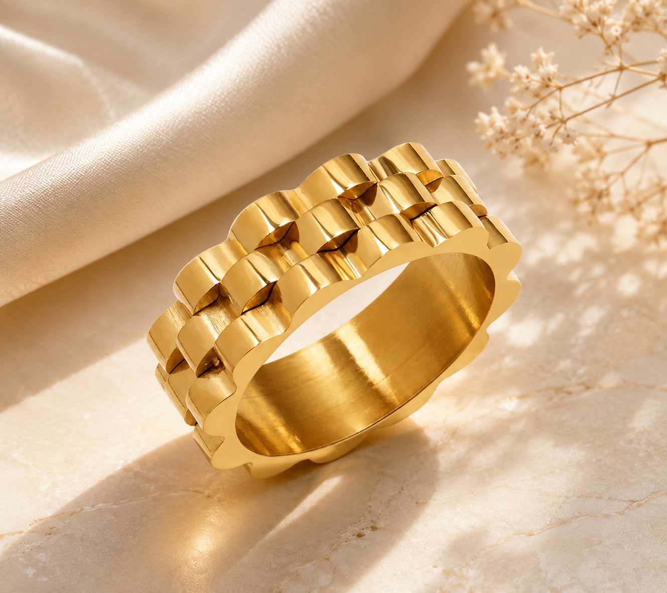 18K Gold Plated Stainless Steel Presidential Link Ring for Women - CustomLove