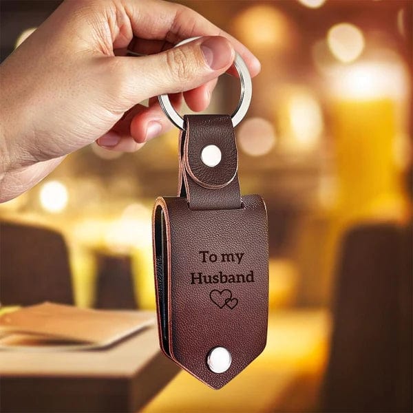 Personalized leather keyring