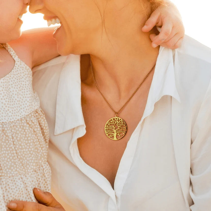 Custom Engraved Names Family Tree Necklace