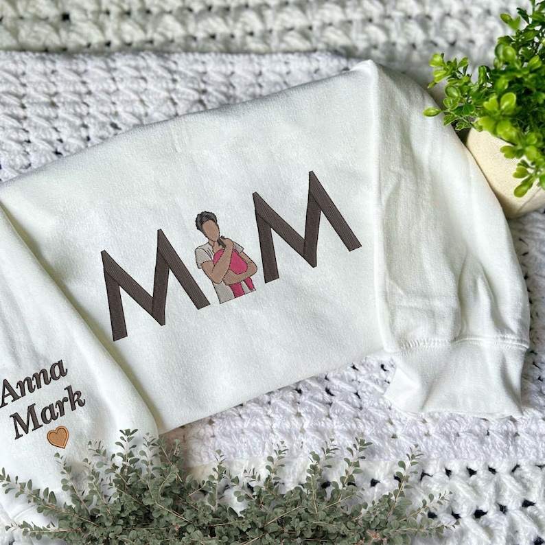 Personalized Embroidered Mama Sweatshirt